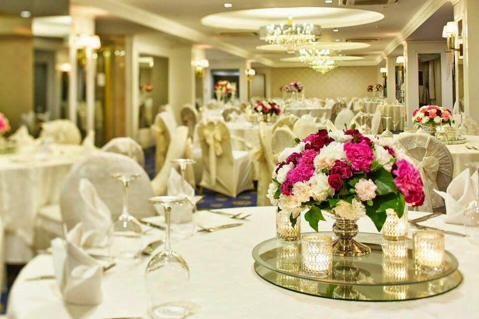 Hotel Doubletree By Hilton Izmir - Alsancak Esterno foto